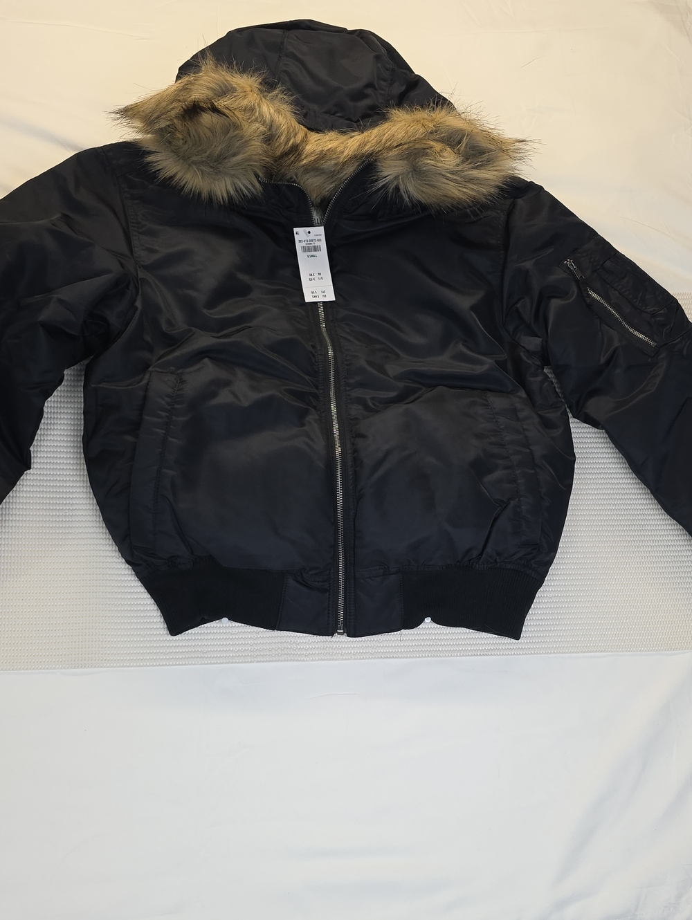 Hollister Black Hooded Puffer Jacket with Faux Fur Trim XS